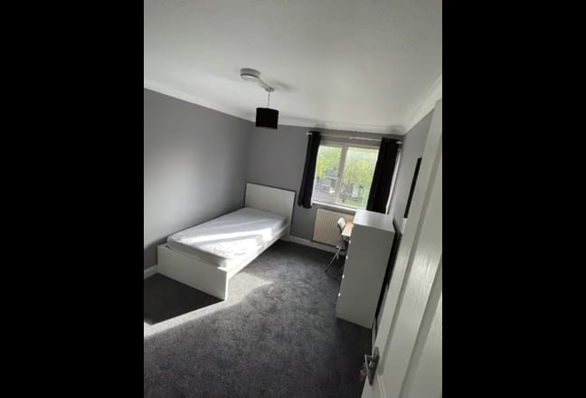 Double  Room | all bills included Main Photo