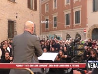 Pesaro - "Tutti cantano Sanremo", flash mob canoro per il festival
