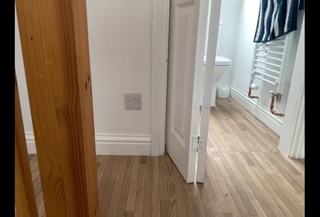 Two double Bedrooms available from 1st February Main Photo