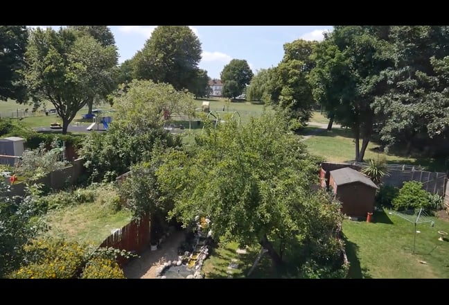 Double Loft Room with Ensuite and London Views!! Main Photo