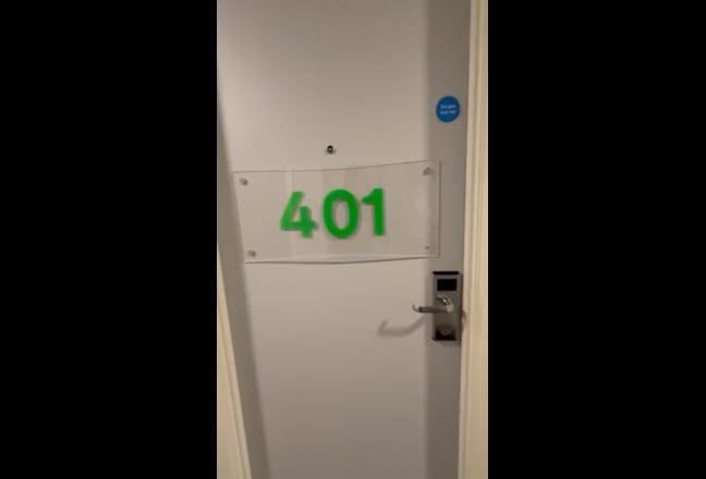 Spacious Studio to Let in Salford Quays M50 Main Photo