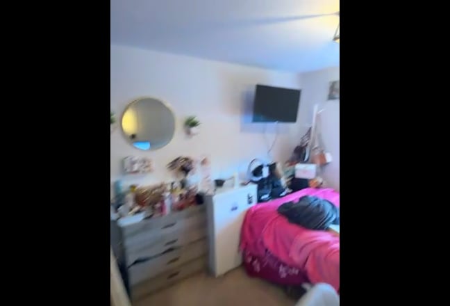 An Ensuite room in s shared house  Main Photo