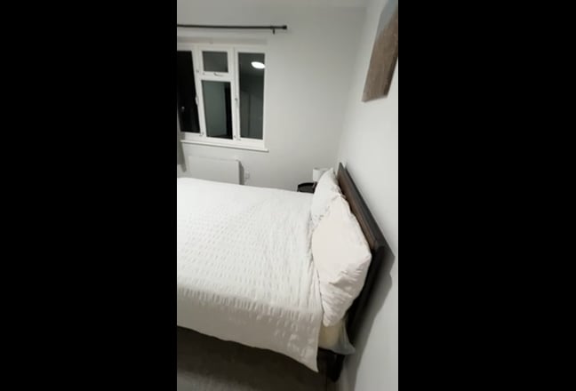 🛌 Double Room to Let in- Wembley/ Greenford Main Photo