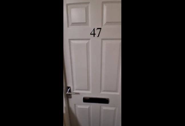 Beautiful large 2 bed flat w garden, parking Main Photo