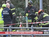 Pesaro - Incendio sui binari, si sospetta sabotaggio Olimpiadi