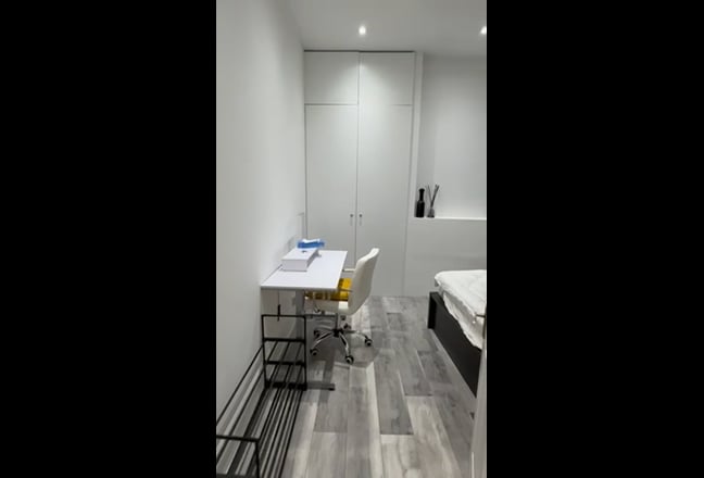 Double room to  rent in Fulham  Main Photo