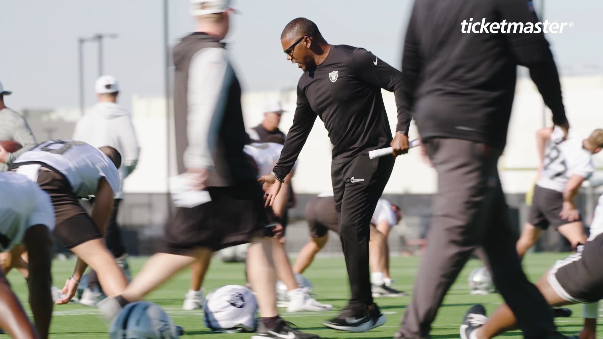 Coach Deland McCullough Mic'd Up