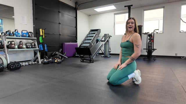 1/2 kneeling hamstring stretch