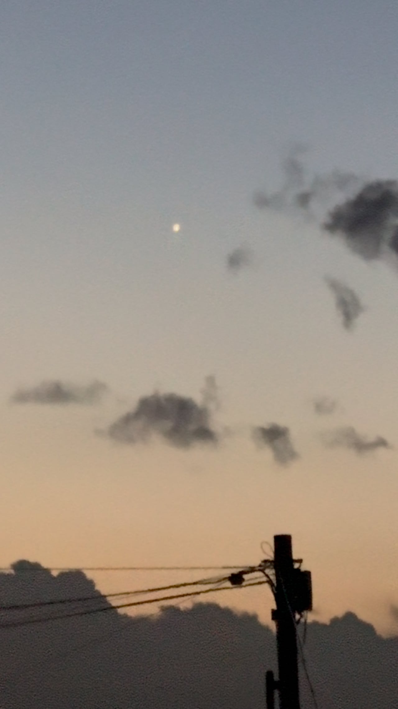 Preview of the original recording from Pembroke Dock, Wales, November 2, 2025 · 6:23 a.m..