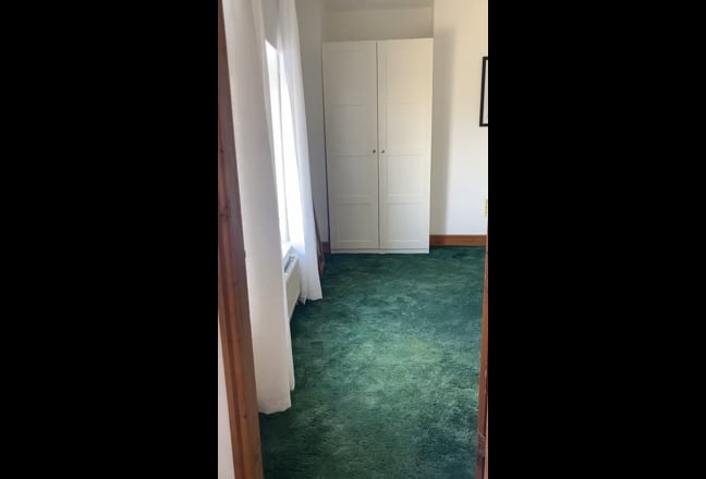 Large Double Room in Private Home - BYO bed option Main Photo