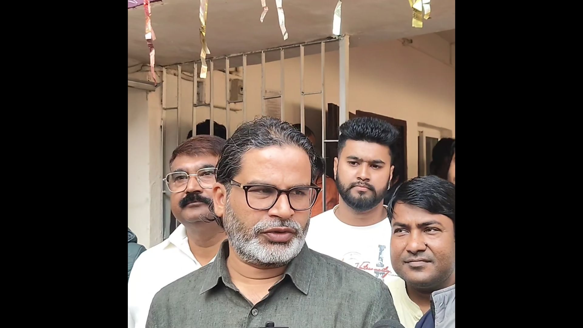 सिर्फ यात्रा नहीं, कुछ बड़ा पक रहा है! बगहा की धरती से प्रशांत किशोर ने दिए संगठन के 'पुनर्गठन' के संकेत; आखिर क्या है PK का 'सीक्रेट प्लान'?"