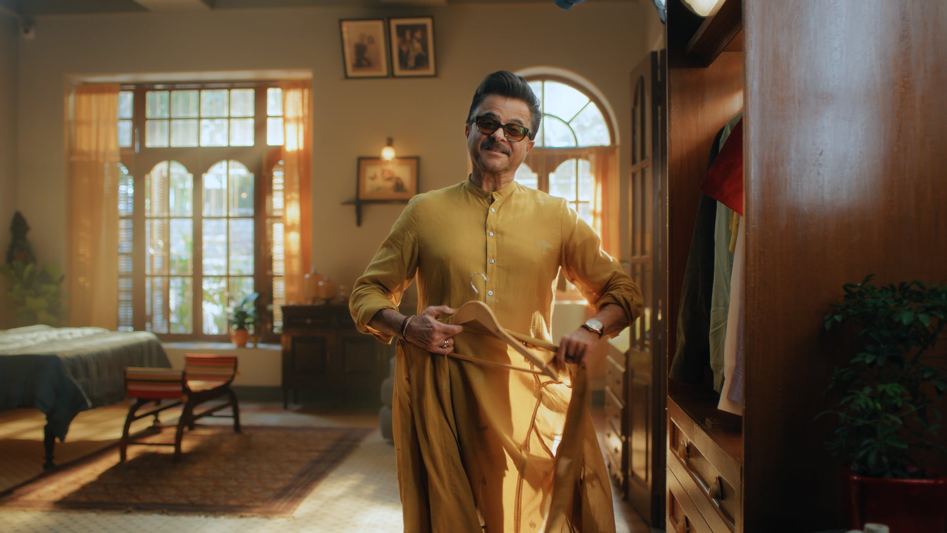 OSWAL SOAP HI KYO Ft. ANIL KAPOOR