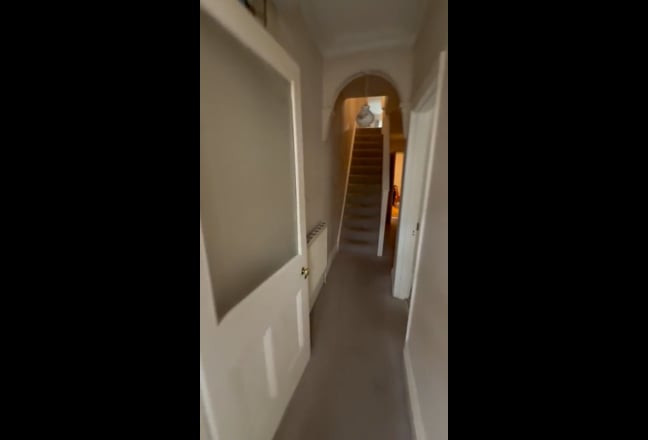 Spacious 4 Double Bedroom Flat – Bills Included Main Photo