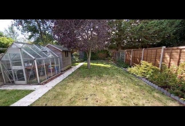 G/F Double Ensuite near Carshalton Station Main Photo