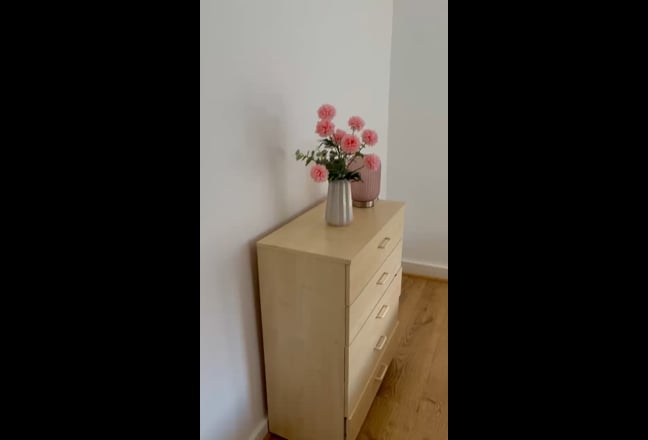 Location  Main Photo