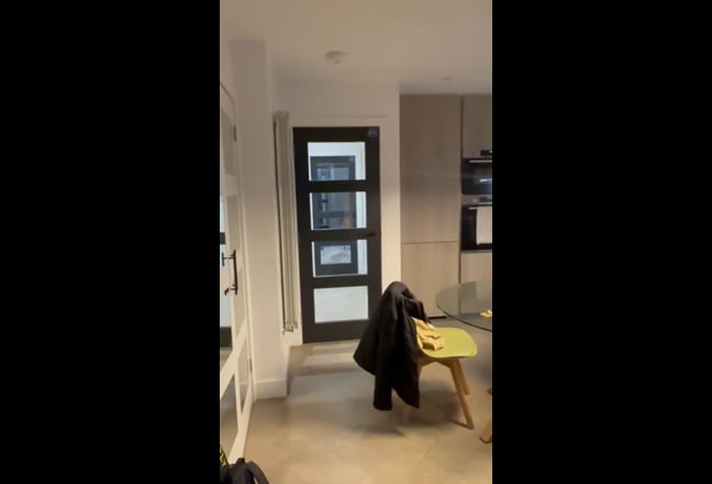 Double Room Short Term Sublet in Clapham Main Photo