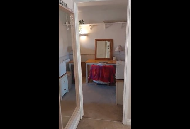 Two Lovely Rooms in Heavitree, EXETER Main Photo