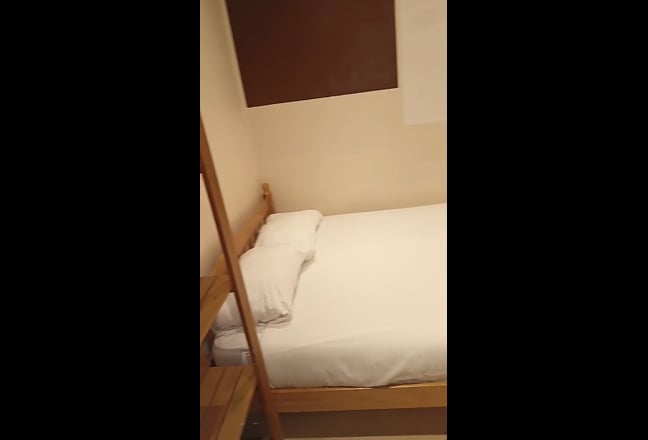 😍 🔥2Xdouble Room in *E11* 8 Min to Central Line Main Photo