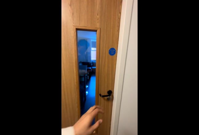 Fully furnished accommodation in City Centre  Main Photo