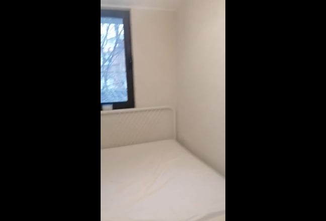 Furnished double room available in brand new flat Main Photo