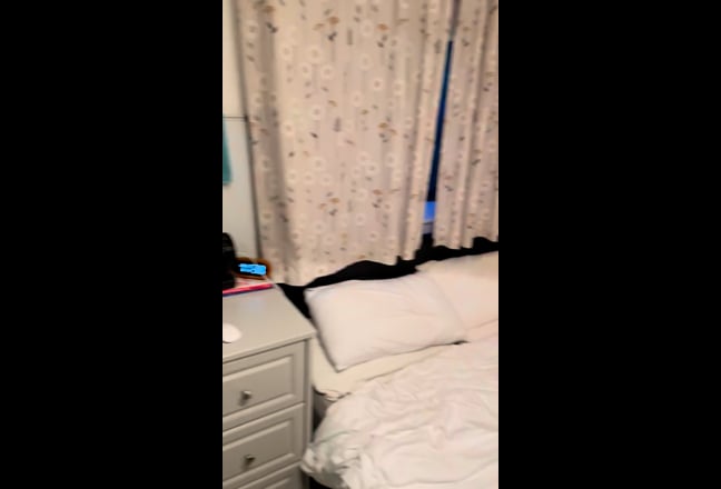 Double Bedroom riverside location Main Photo