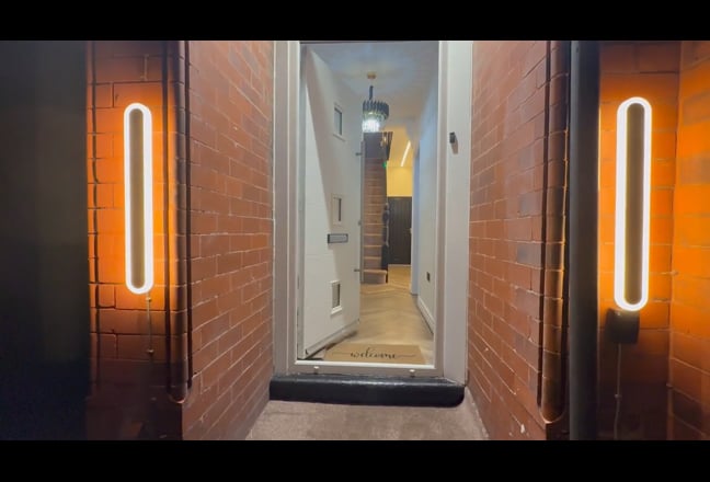  Brand New Ultra Modern House Share Main Photo