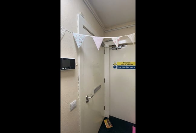 Room for fully matriculated, full time UOE student Main Photo