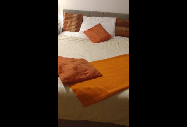 Lovely Cosy Room ,Sutton. All bills included. Main Photo