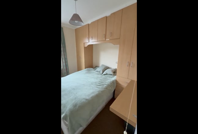 Double En Suite near NHS MRI & University  Main Photo