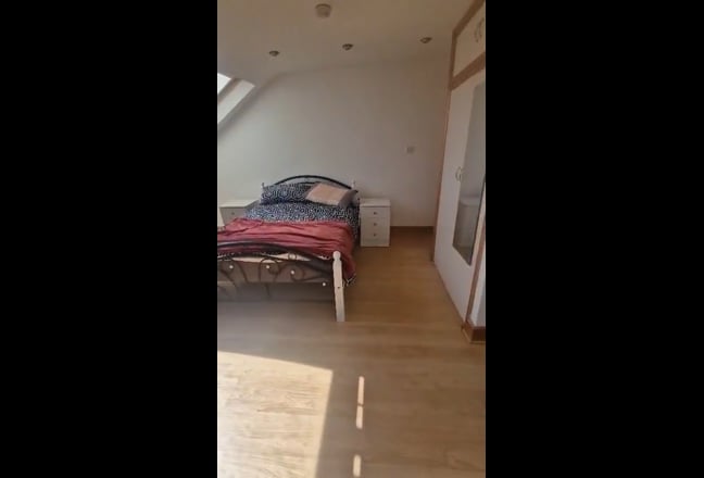 Lovely Spacious Studio Flat ! 15 min to station Main Photo