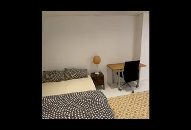 Spacious & Modern Flat in Beautiful Palmers Green  Main Photo