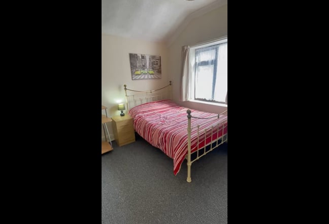 Double ROOM. All inclusive. Available NOW Main Photo