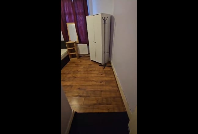 Furnished Double Room Main Photo