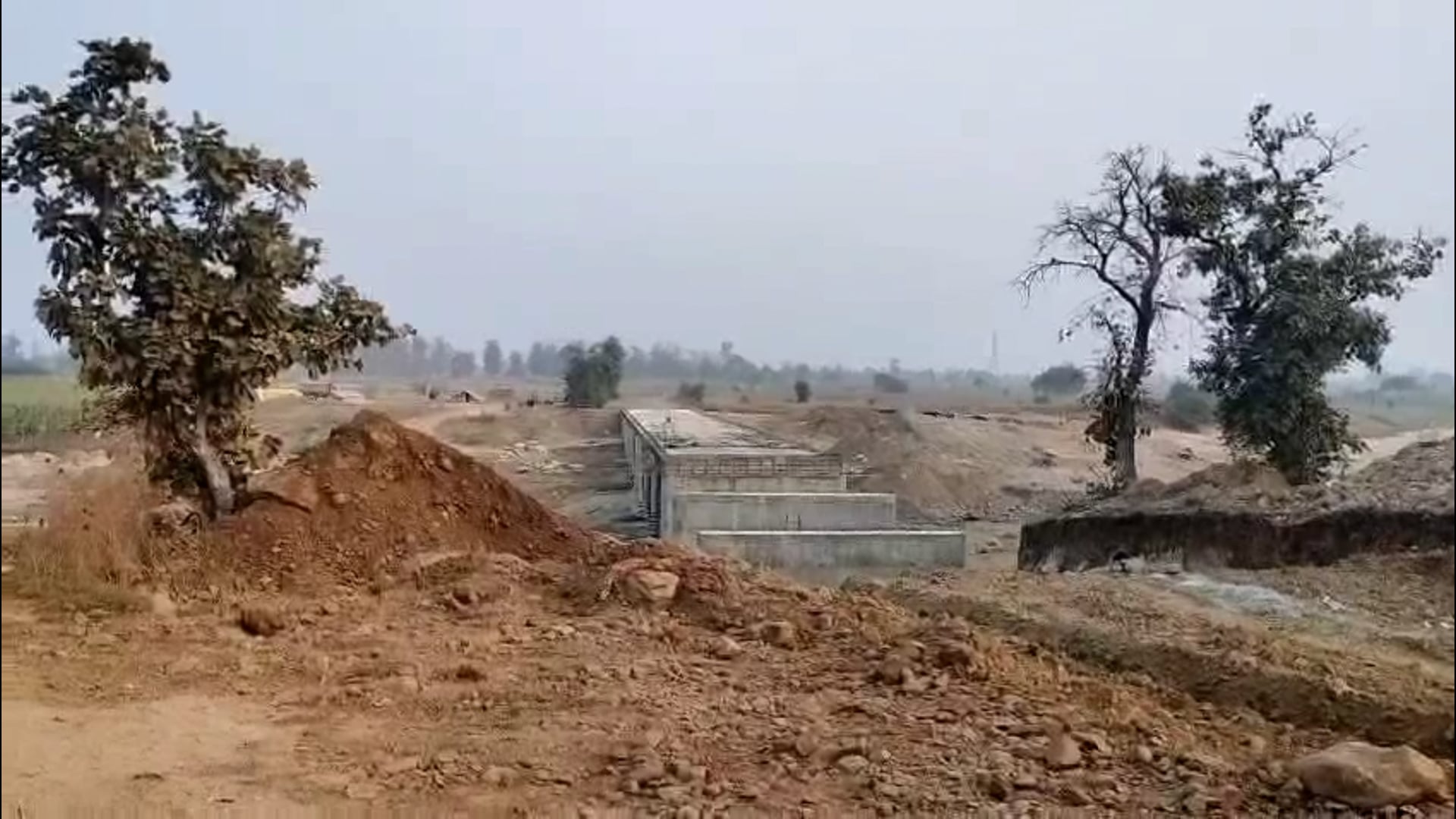 अखेर या पुलाचे बांधकाम अंतिम टप्प्यात; बघा कुठला मार्ग झाला सोयासकर..?