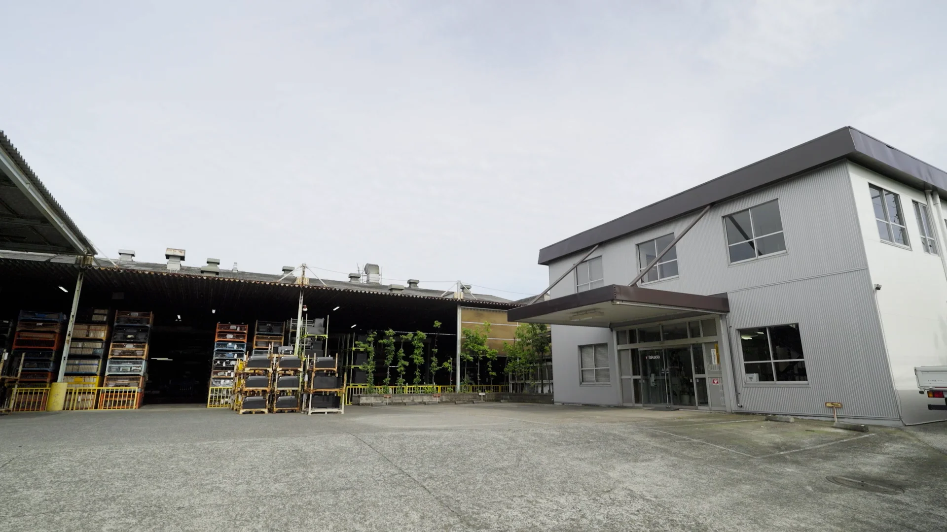 従業員の作業手順教育と安全教育を目的にVRを導入年間40本超の教材を