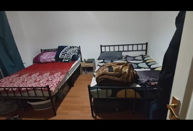 Spacious Room available in Manor park. Main Photo