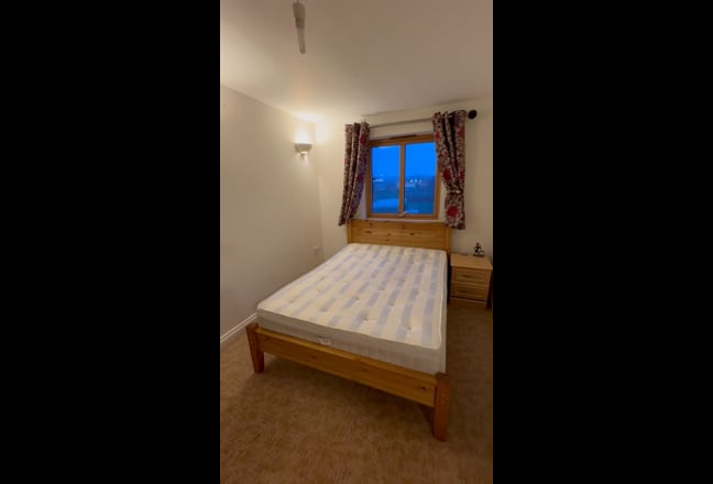 Double Room to Rent – Fully Furnished 3-Bed Home Main Photo