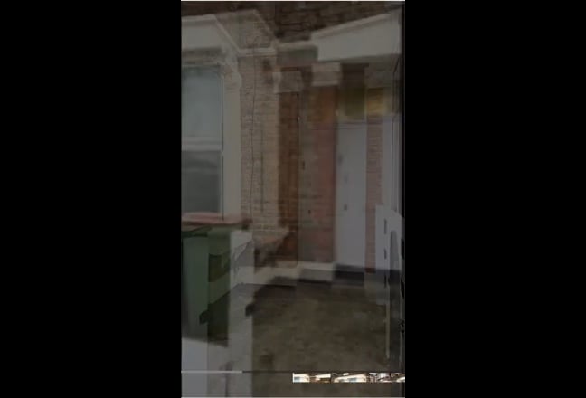 Spacious 1 Bed In Upton Park with Private Garden Main Photo