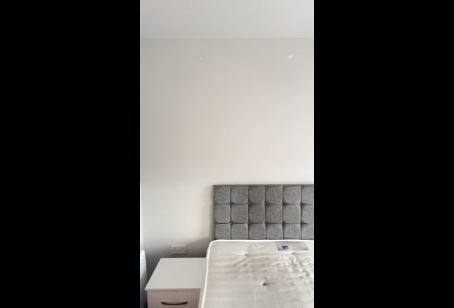 One bedroom to let for short stay. Main Photo