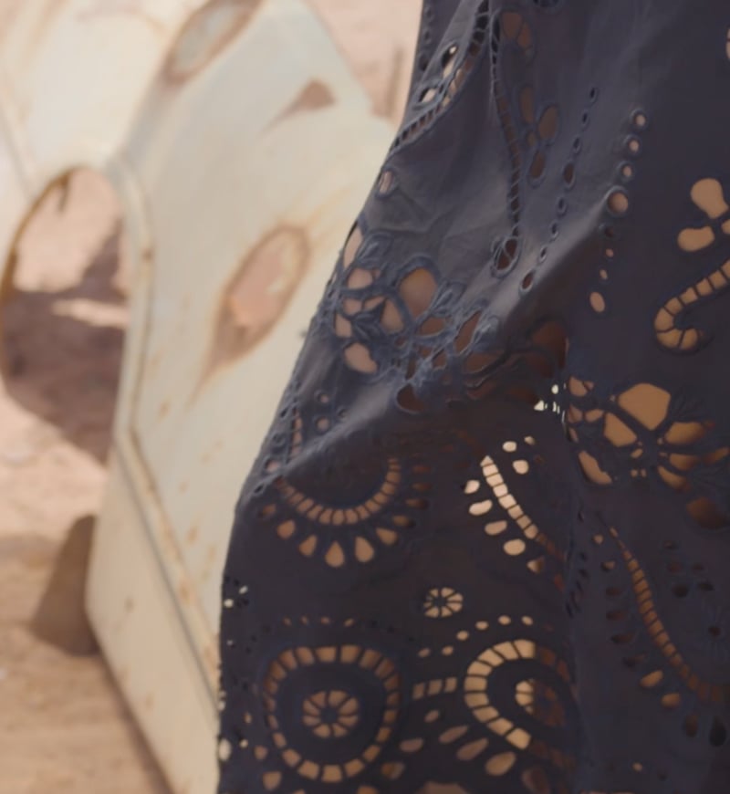 Vidéo: Robe Longue Adria