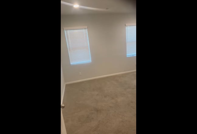 Room for Rent  Main Photo