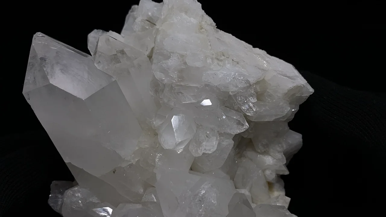 動画】【1点もの】スカルドゥ産ヒマラヤクォーツ クラスター NO.14