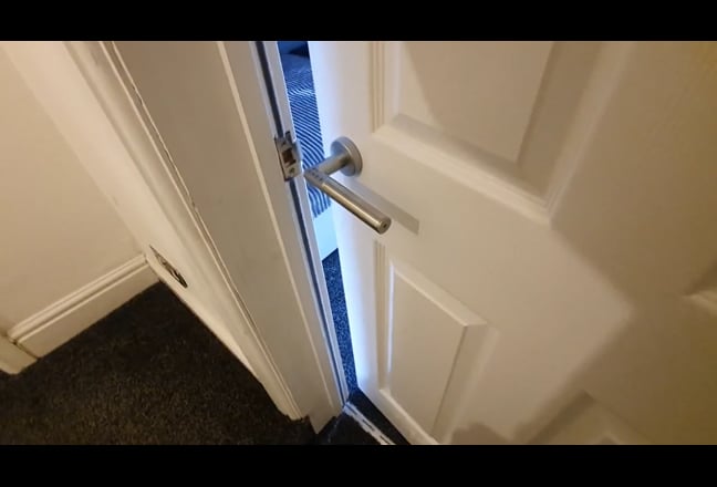 Single Room 🧡 Lovely House Warrington 🏠 Main Photo