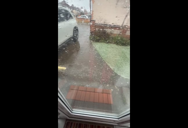 Double bed for rent  Main Photo