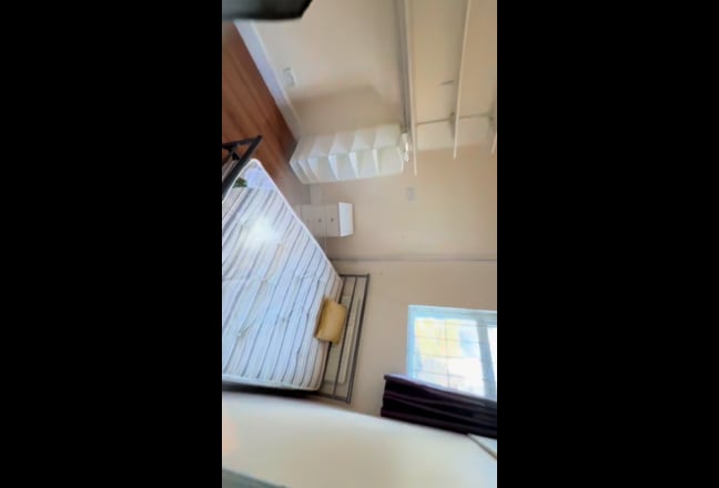 Friendly House in Heart of Hoxton Main Photo