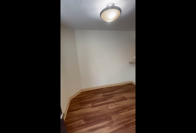 Replacement in Koreatown  Main Photo