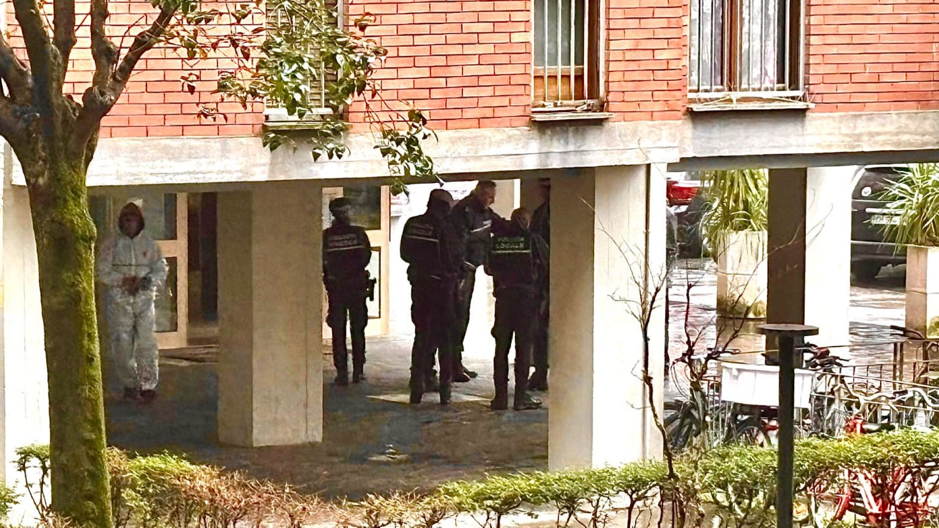 Occupazione abusiva di una casa Acer, la polizia locale denuncia tre persone