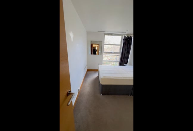 Penthouse flat in Wenstmister area  Main Photo