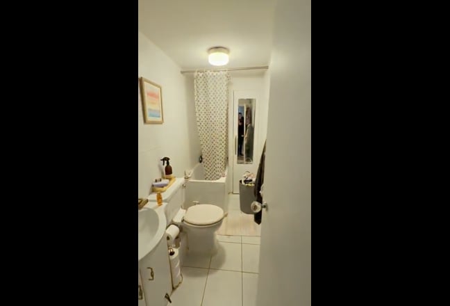 Superb 1 Double Bedroom Garden Flat Main Photo