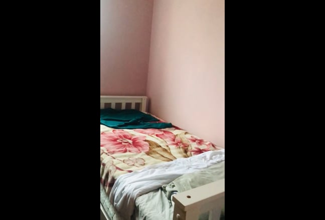 Single Room near Train Station Main Photo